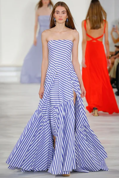 Look 43